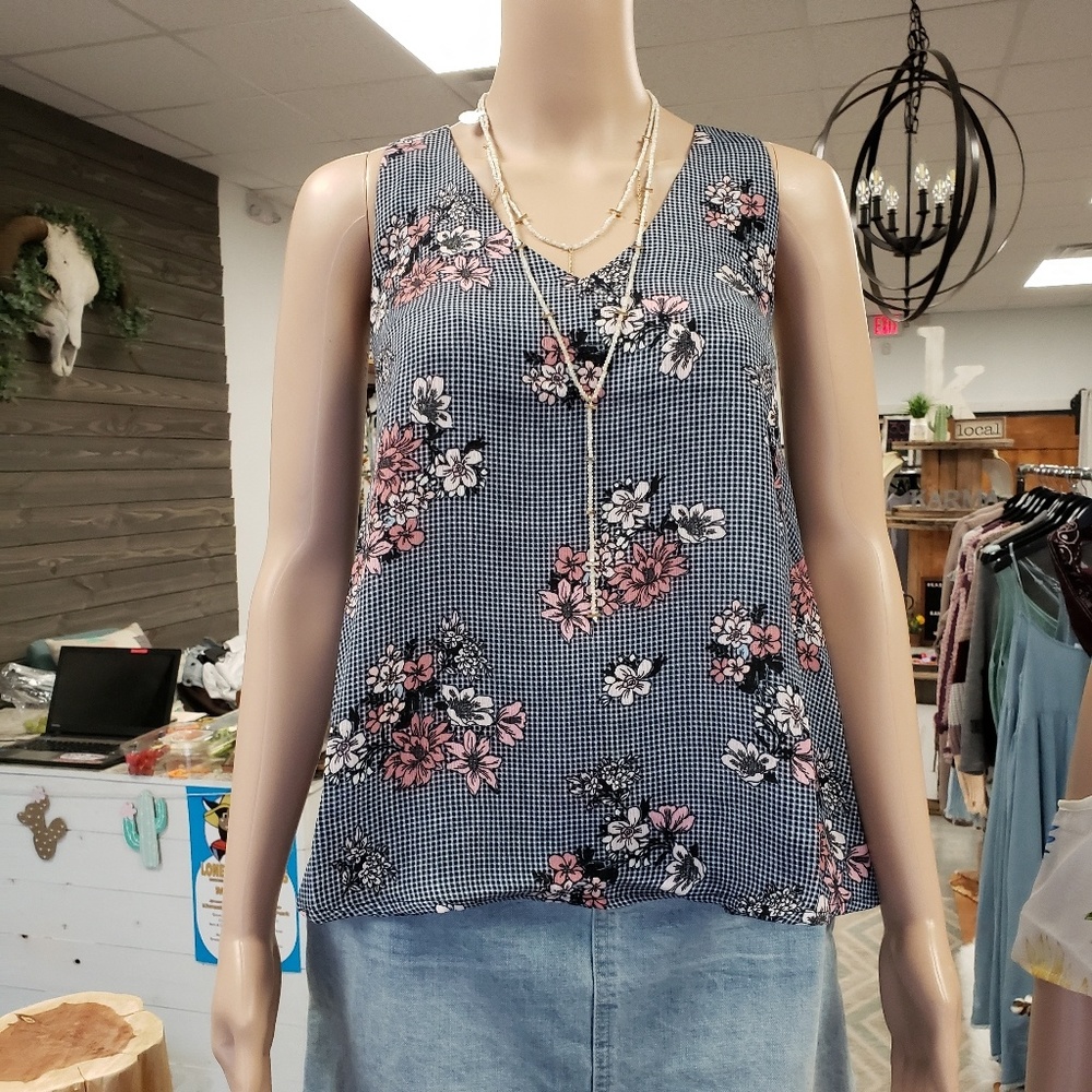 Floral + check tank